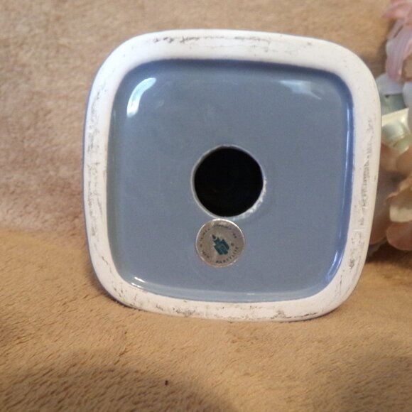 Vintage Partylite Blue Ceramic Base, Blue/Peach Floral Ring & Candle - Picture 4 of 6